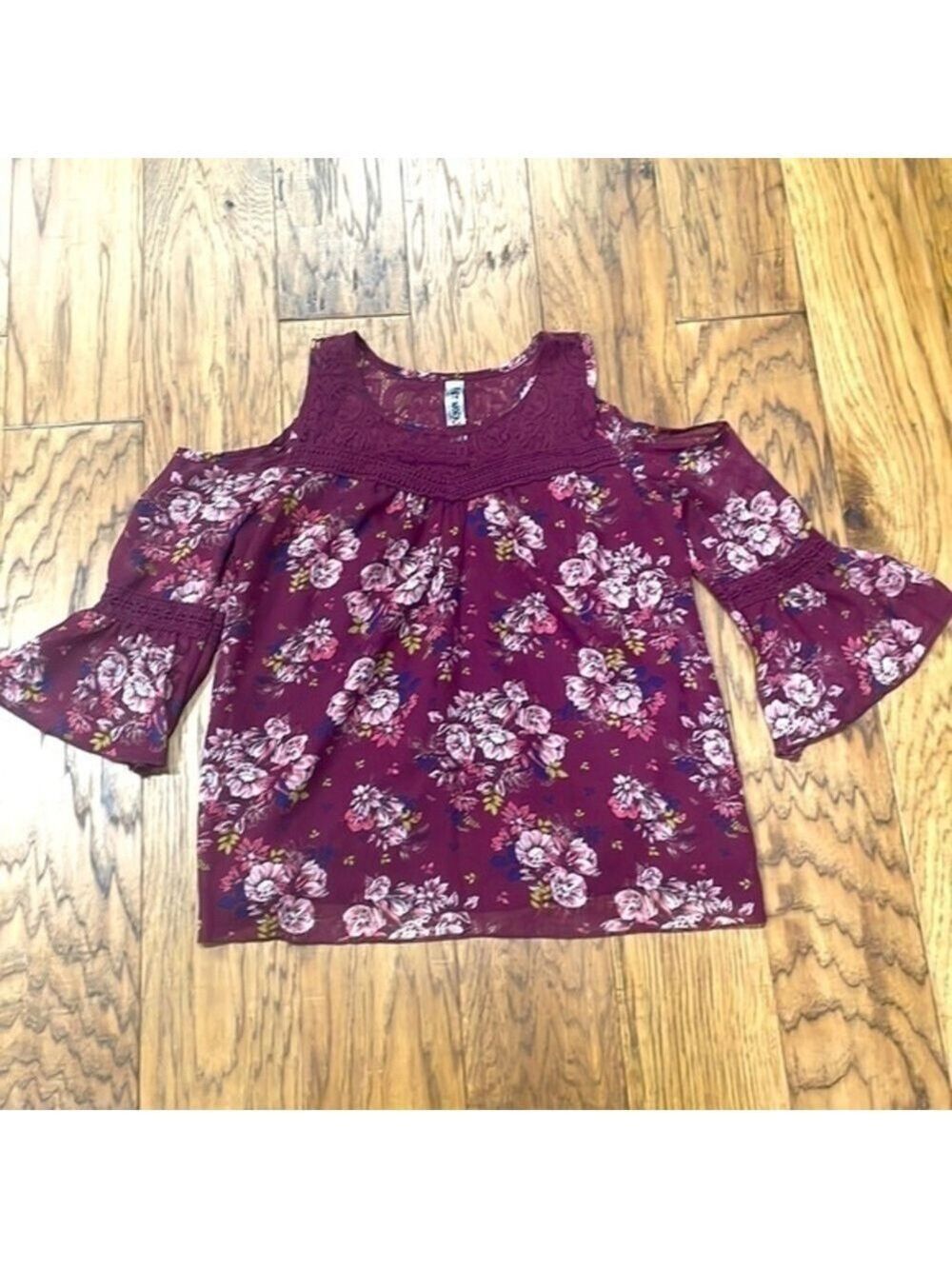 KnitWorks girls XL boho floral top